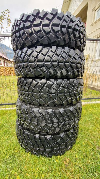 Jante cu anvelope off road