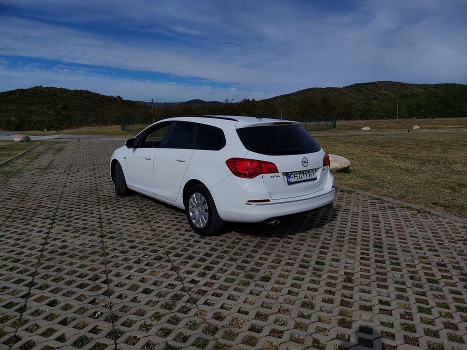 OPEL Astra 2015 — imagine 3