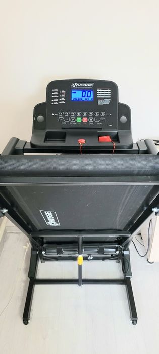 Продам беговую дорожку