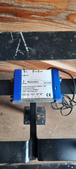 Продам антенну с приставкой