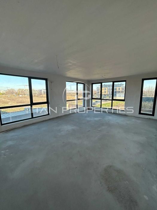 Продава се Тристаен апартамент в Пловдив, Остромила - 122 кв.м за 717 €/кв.м - Снимка #2