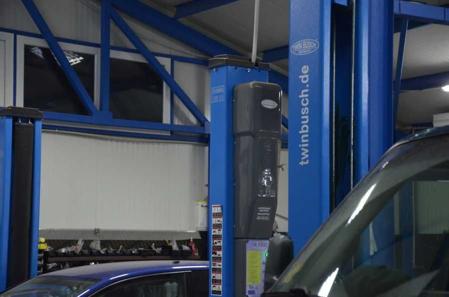 Подемник 5t PROFI TWIN BUSCH GmbH GERMANY автоматично спускане. ЛИЗИНГ