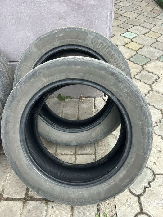 Продам резину 215/55/17