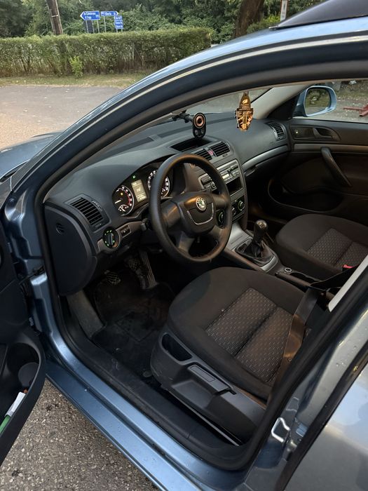 Skoda Octavia 1.9tdi in stare foarte buna clima