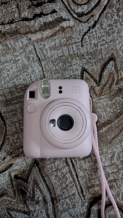 Fujifilm Instax mini 12 розовый
