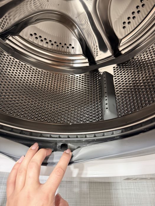 Продавам пералня AEG 6000 Series ProSense