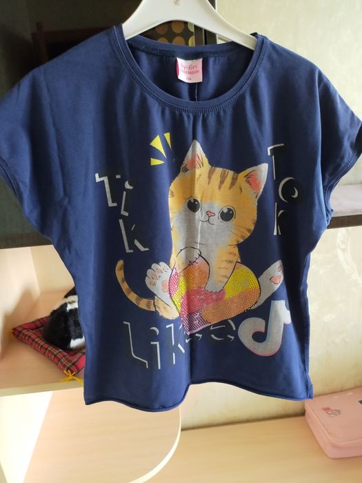 Вещи на девочку .