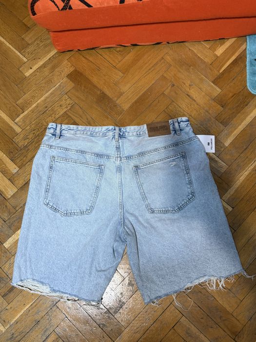 Pull&Bear дънкови бермуди/къси панталони – размер 48 – НОВИ