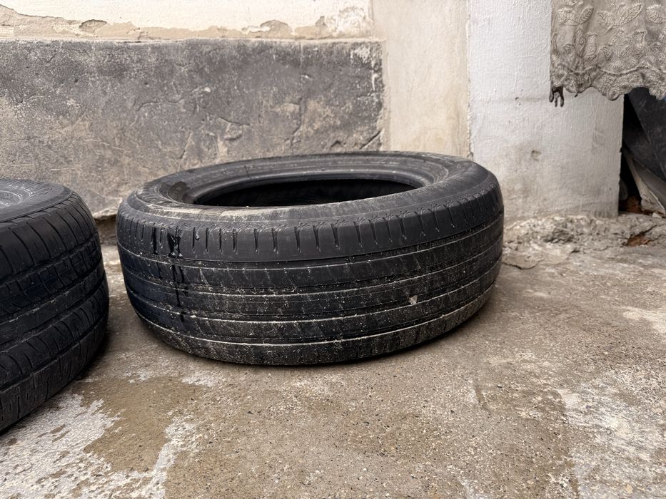 Продается шины R17 R21