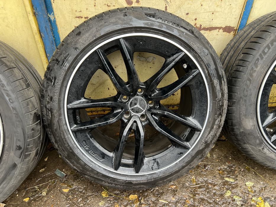 Оригиналени джанти с летни гуми от Мерцедес GT 19ки