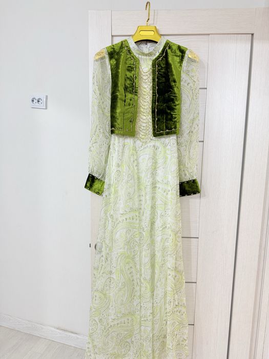 Киілмеген киимдер сатылады