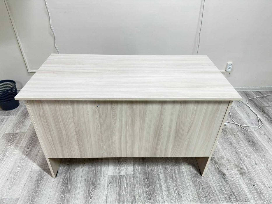 продам офисную мебель