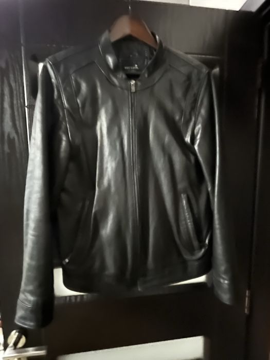 Продавам кожено яке