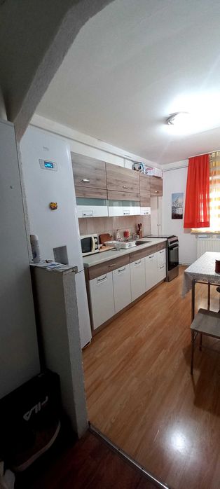 Inchiriere apartament