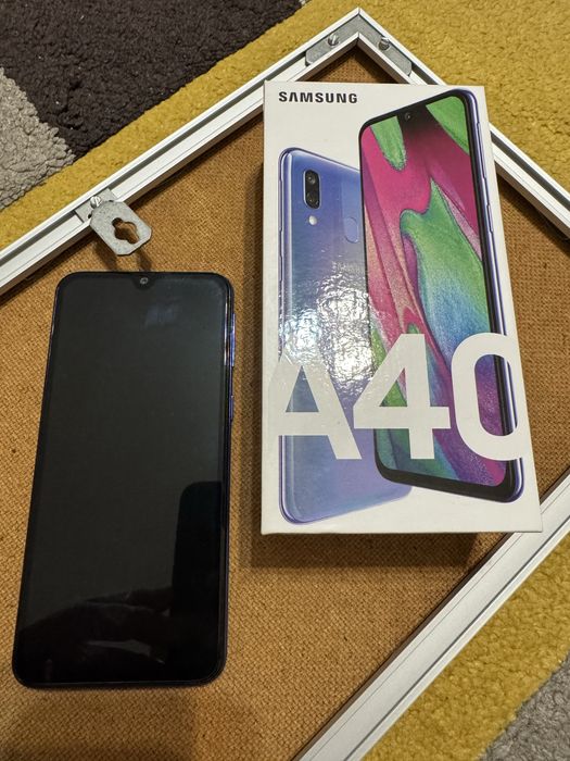 Samsung Galaxy A40