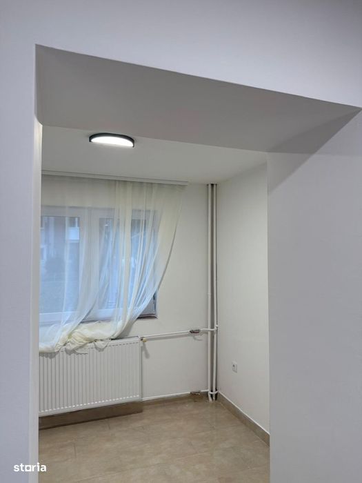 Apartament cu balcon și grădină, în Decebal - Dacia
