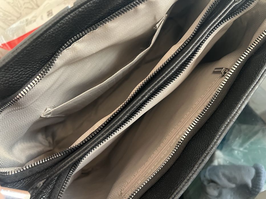 Женская сумка черная