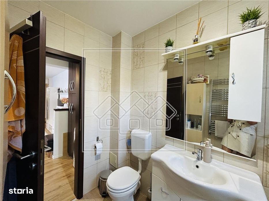 Apartament 3 camere, balcon, loc de parcare - Turnisor