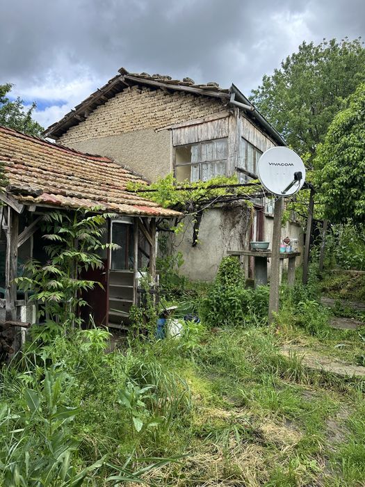 Продава се Къща Във Село Могила