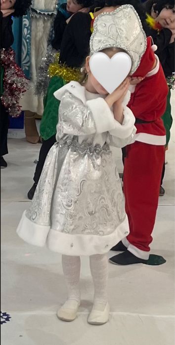 Продам костюм снегурочки