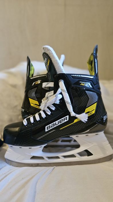 Коньки Bauer supreme