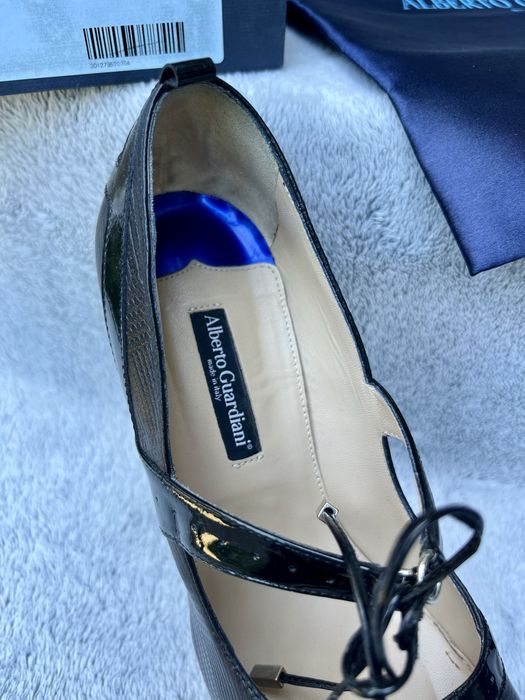 Pantof cu toc Alberto Guardiani