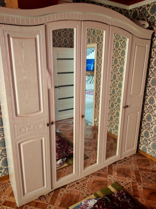 Шкаф. Шкаф для спальни.