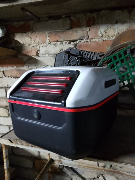 Кофра от мопедаа