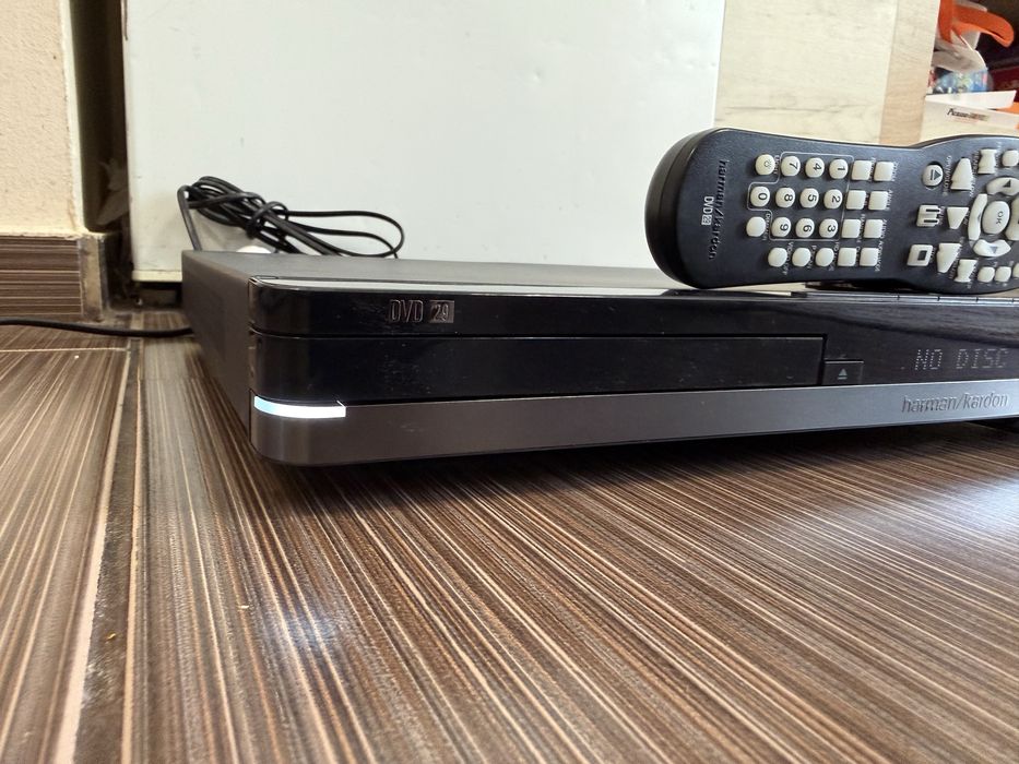 DVD 29 Harman Kardon като ново