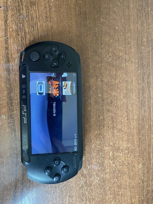 Продам Sony PSP Street
