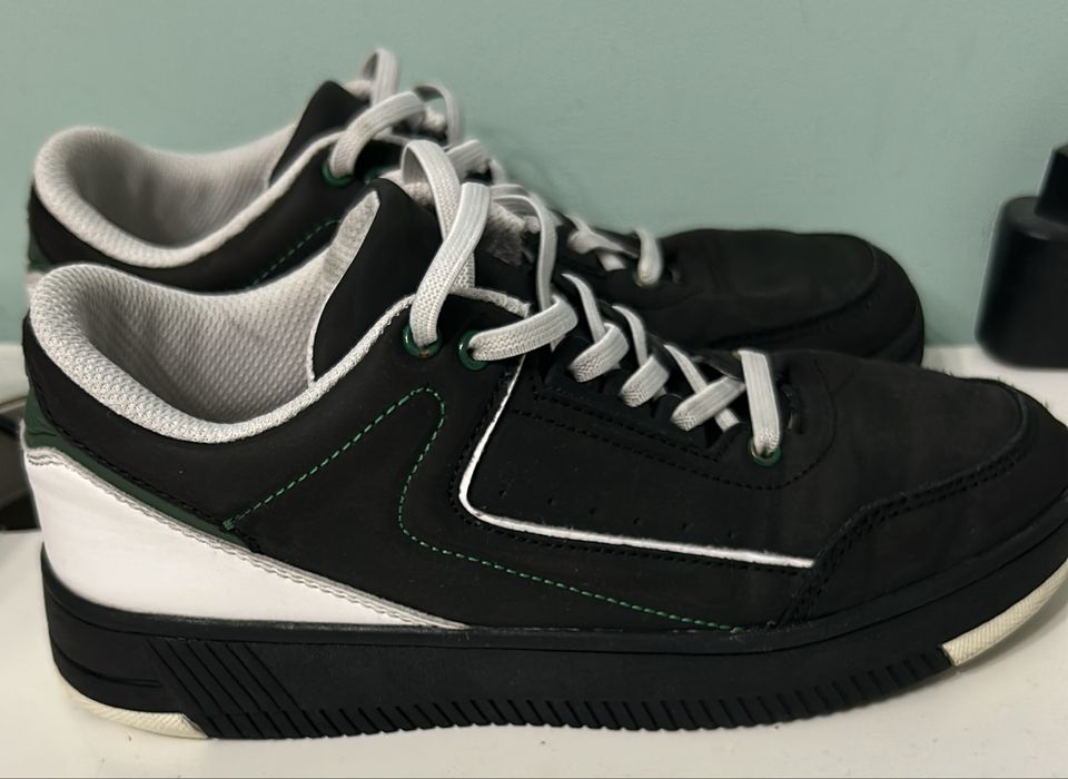 Продам школьные кеды для мальчика