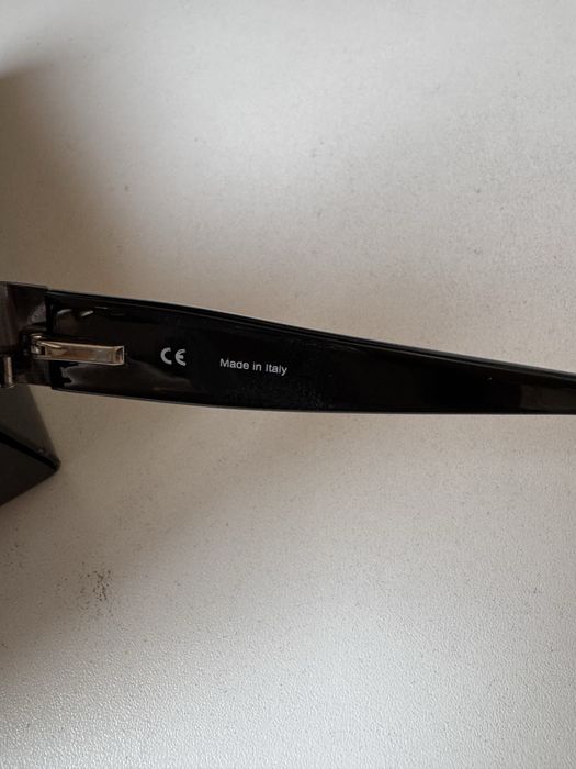 Солнцезащитные очки Givenchy оригинал