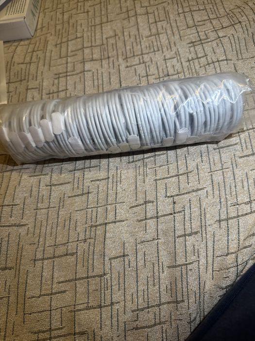 Кабели за зареждане от USB към type C i Lightning