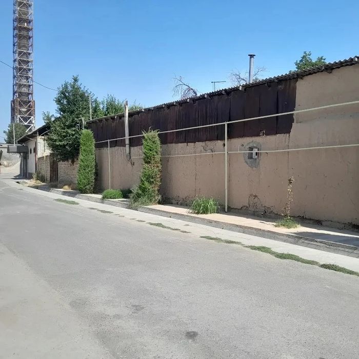 Yer sotiladi 1yarim sotig