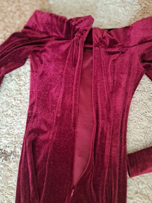 Шикарное вечернее платье