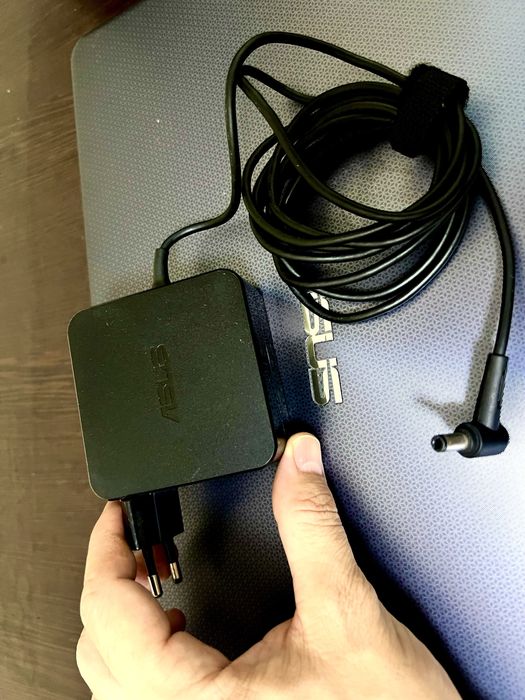 Asus noutbook SSD Vidocatra AMD A9 9-avlod