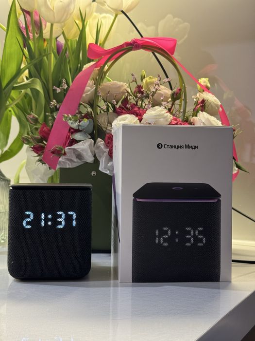 Продам Яндекс станцию Миди