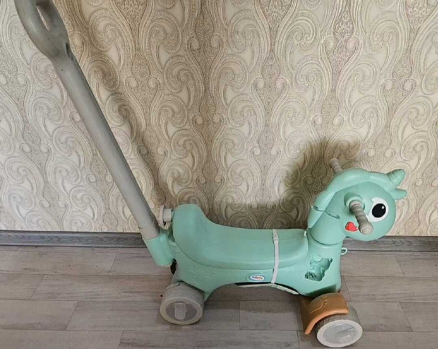 Продам толокар качалку балансир