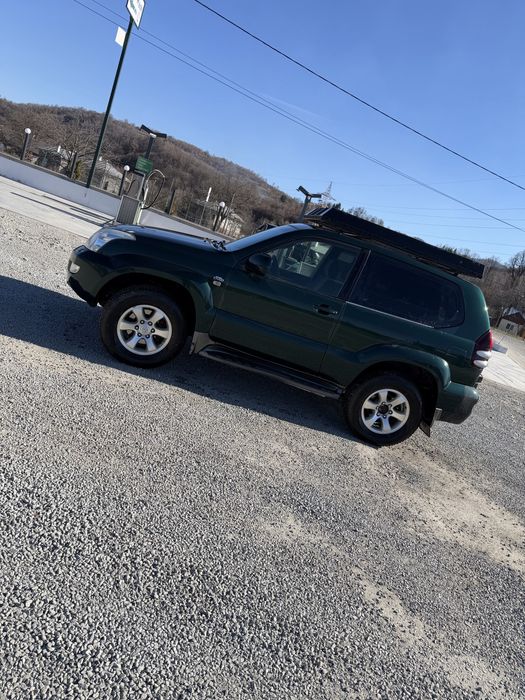 Toyota land cruiser  autoutilitara