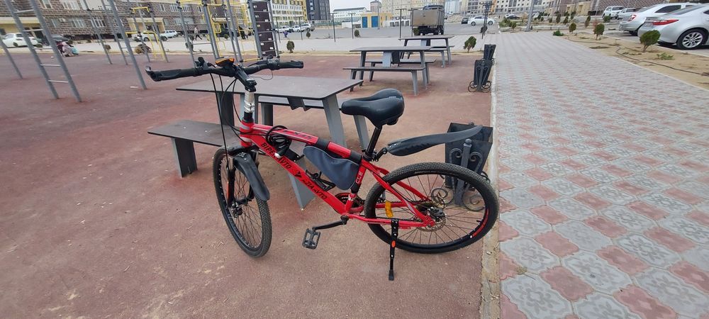 Велосипед б/у, спортивный.