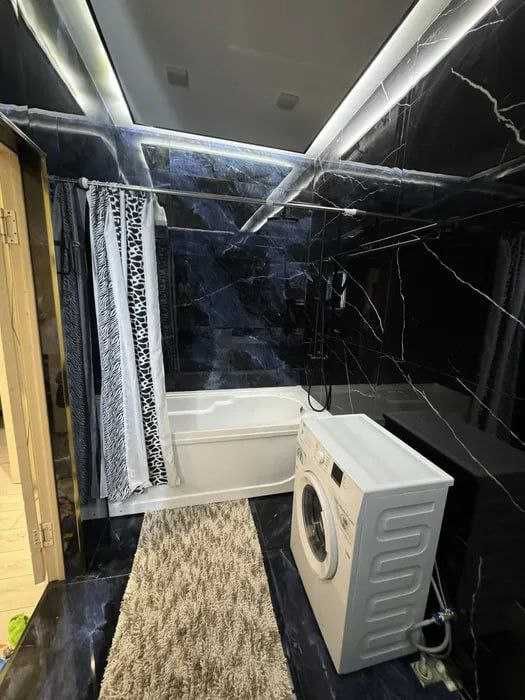 R7 Сдаётся квартира 2/2/4 на Мирзо-Улугбекском р-н о-р Эко Базар !