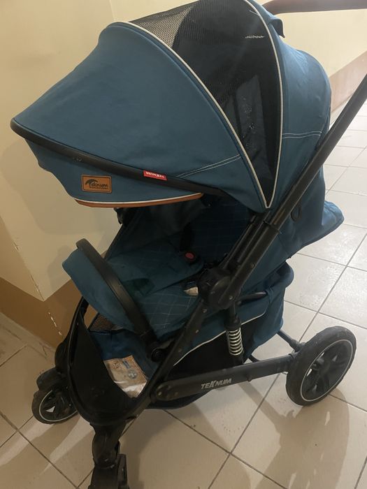 Продам коляску в отшичном состоянии