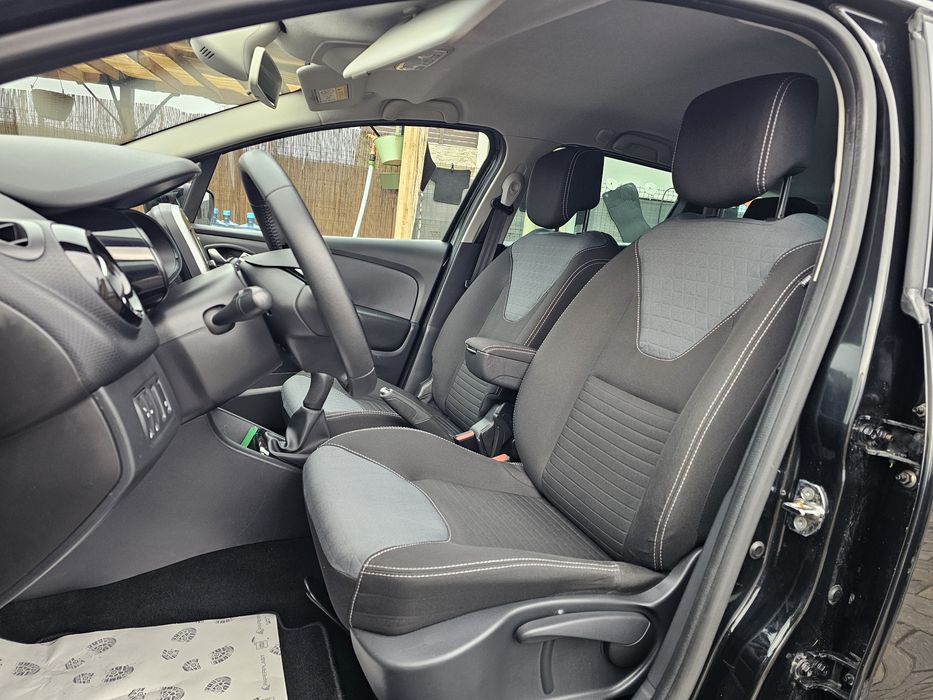 Renault Clio - 2015 / Climatronic / Camera marsalier