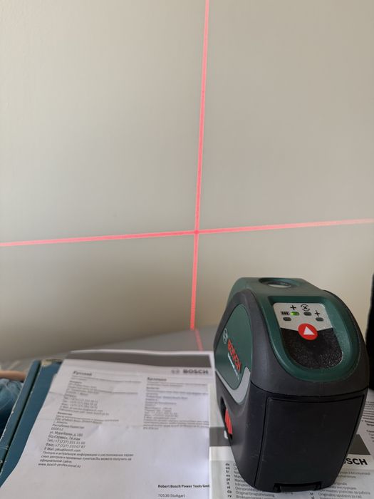 Лазерен нивелир