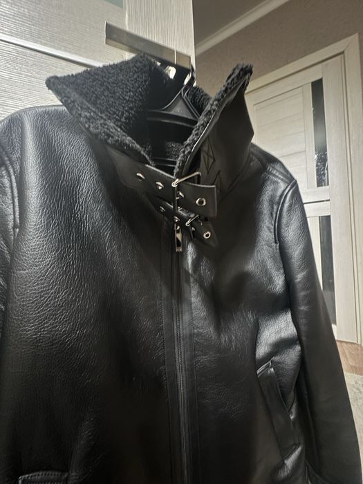 Продам куртку (короткая дубленка)