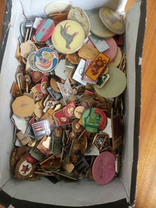 Значки советские