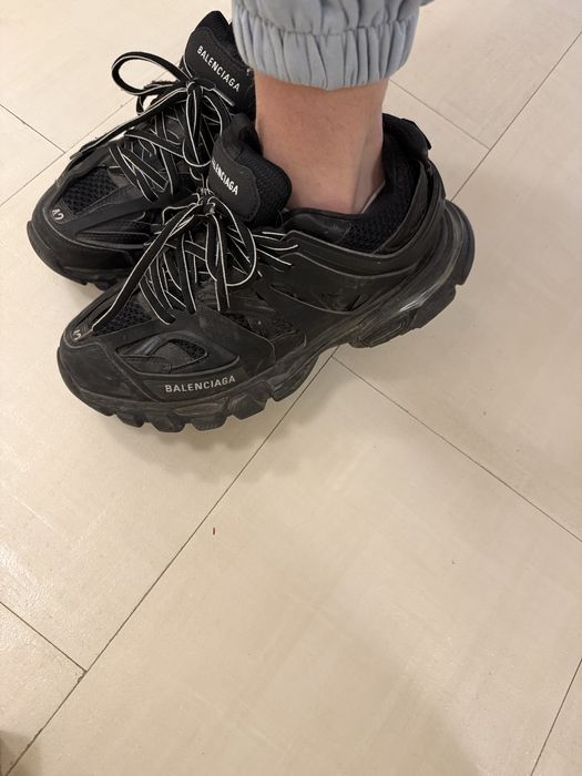 Balenciaga Led track