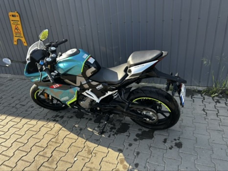 Vand CF Moto 300 SR