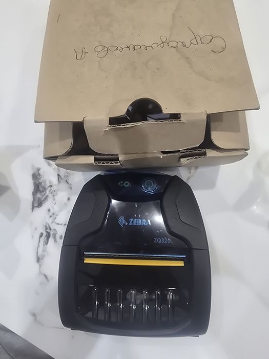 Продам термо принтер zebra ZQ320