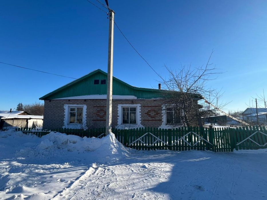 Продам дом. Г. БУЛАЕВО.Дом большой, расположение отличное.